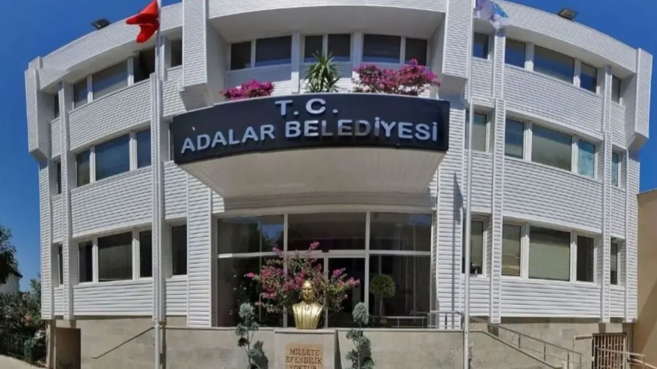 Son Dakika | Adalar Belediye Belediye Başkanı Ali Ercan Akpolat dahil 39 kişi adliyeye sevk edildi