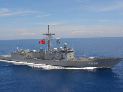 Turk savas gemileri kktcnin girne turizm limaninda halkin ziyaretine acildi AWM6pZlT